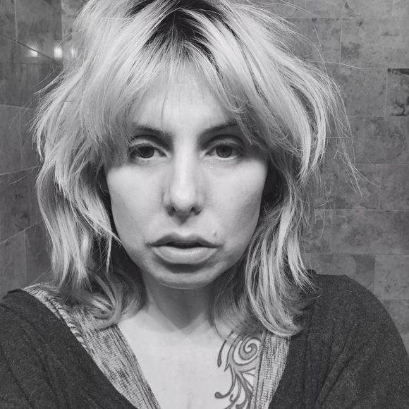 Meet your Posher, Wendy - Picture 1 of 1